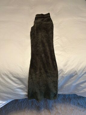 aerie Ribbed Pants in Dark Olive